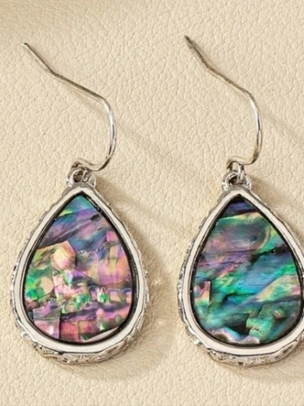 NWOT Teardrop Inlay Dangle Earrings.